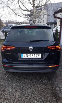 małopolskie Volkswagen Tiguan cena 87600 przebieg: 132000, rok produkcji 2017 z Niemcza